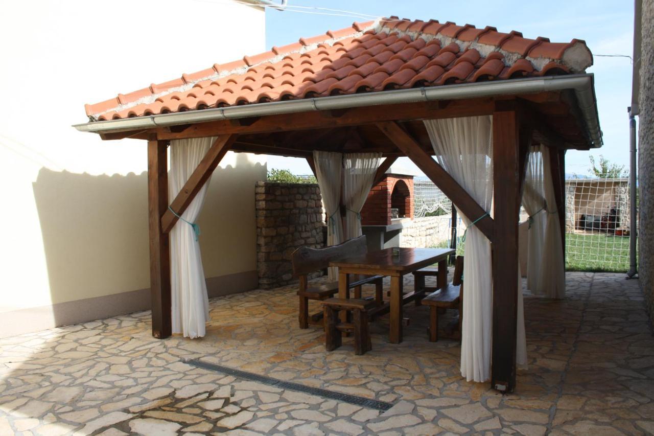 فيلا Rural House Gluic Bogatić المظهر الخارجي الصورة