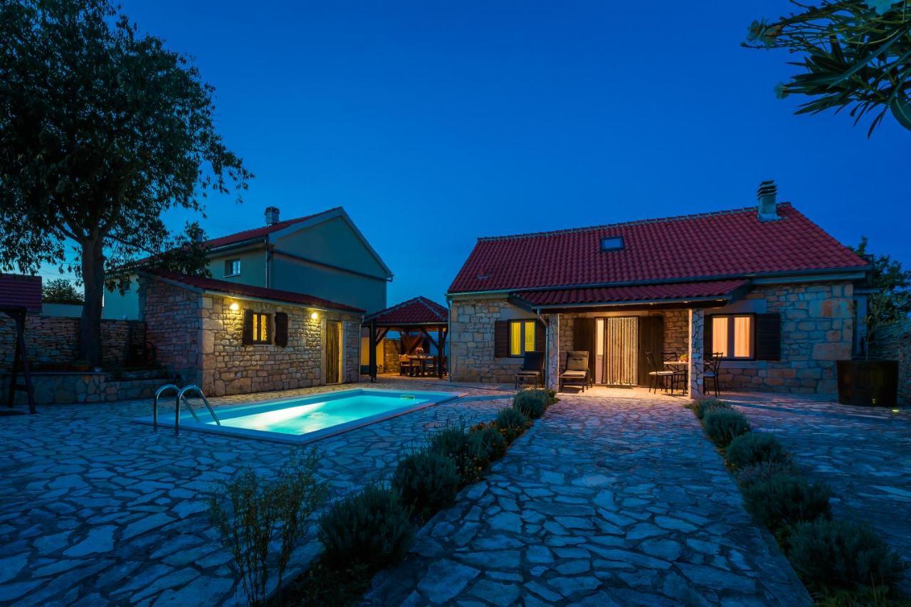 فيلا Rural House Gluic Bogatić المظهر الخارجي الصورة